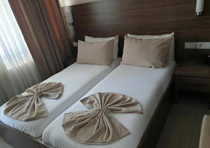 Plaj Resort Dorra Бююкчекмедже Экстерьер фото