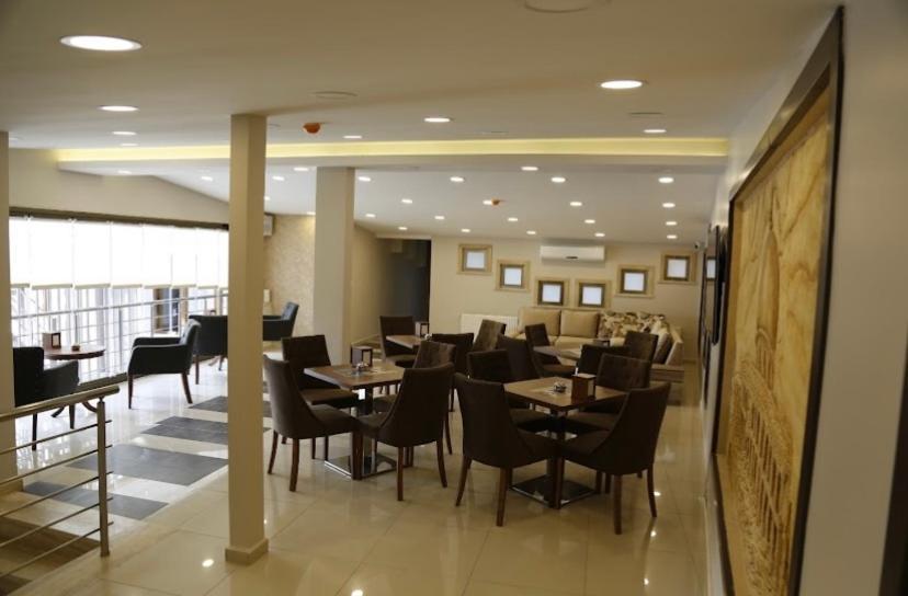 Plaj Resort Dorra Бююкчекмедже Экстерьер фото
